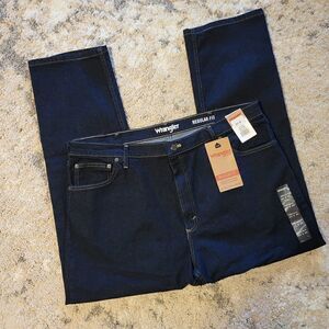 NWT Wrangler mens Big & Tall regular fit extremely darkwash jeans